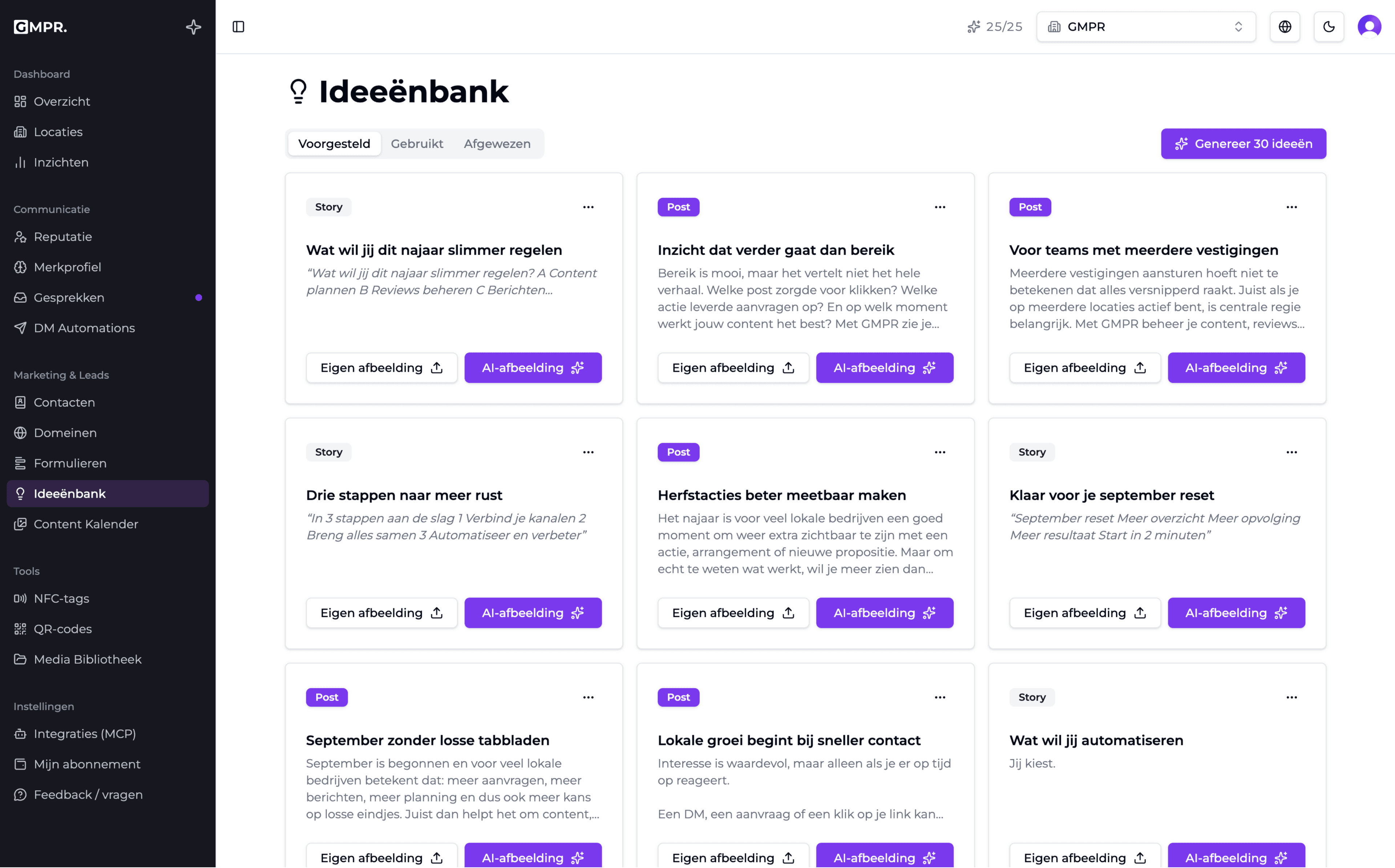 De Ideeënbank in GymPare met voorgestelde ideeën voor posts en stories, elk met een titel, een caption en knoppen voor een eigen afbeelding of een AI-afbeelding